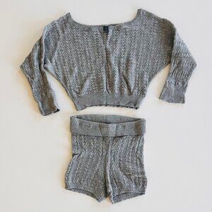 Bloch Dancers Cable Knit Sweater and short Set – Child Small (approx. Size 5)